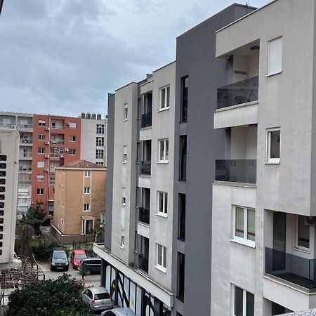 Apartments Holiday Budva Zewnętrze zdjęcie